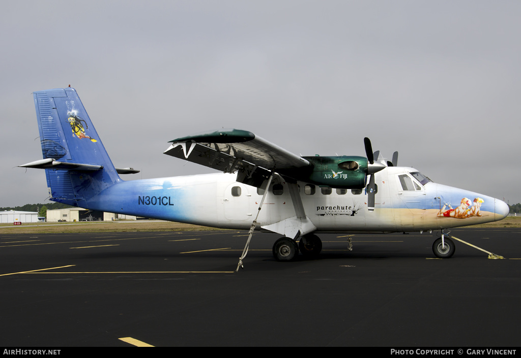 Aircraft Photo of N301CL | De Havilland Canada DHC-6-200 Twin Otter | Parachute Montreal | AirHistory.net #203061