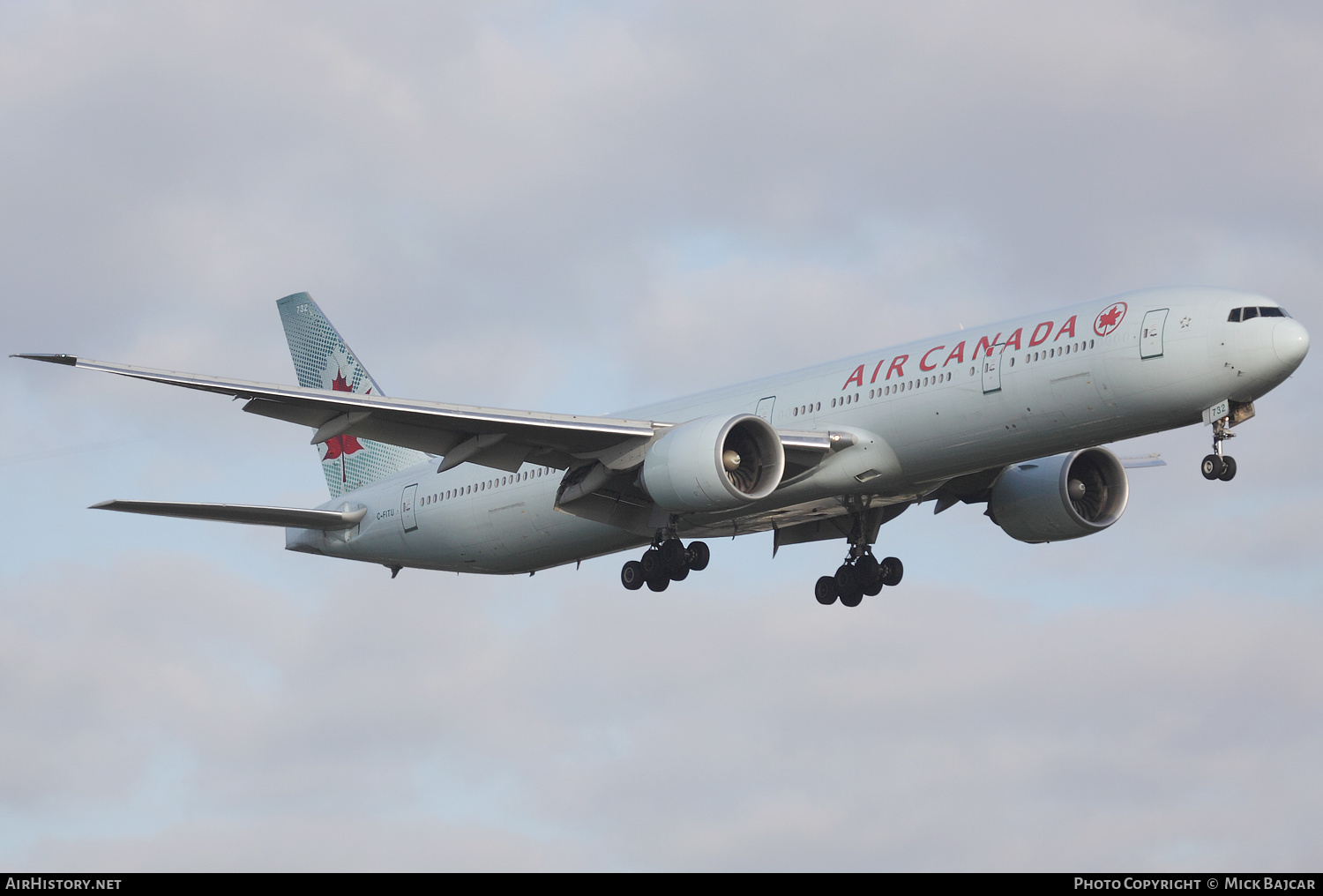 Aircraft Photo of C-FITU | Boeing 777-333/ER | Air Canada | AirHistory.net #203102