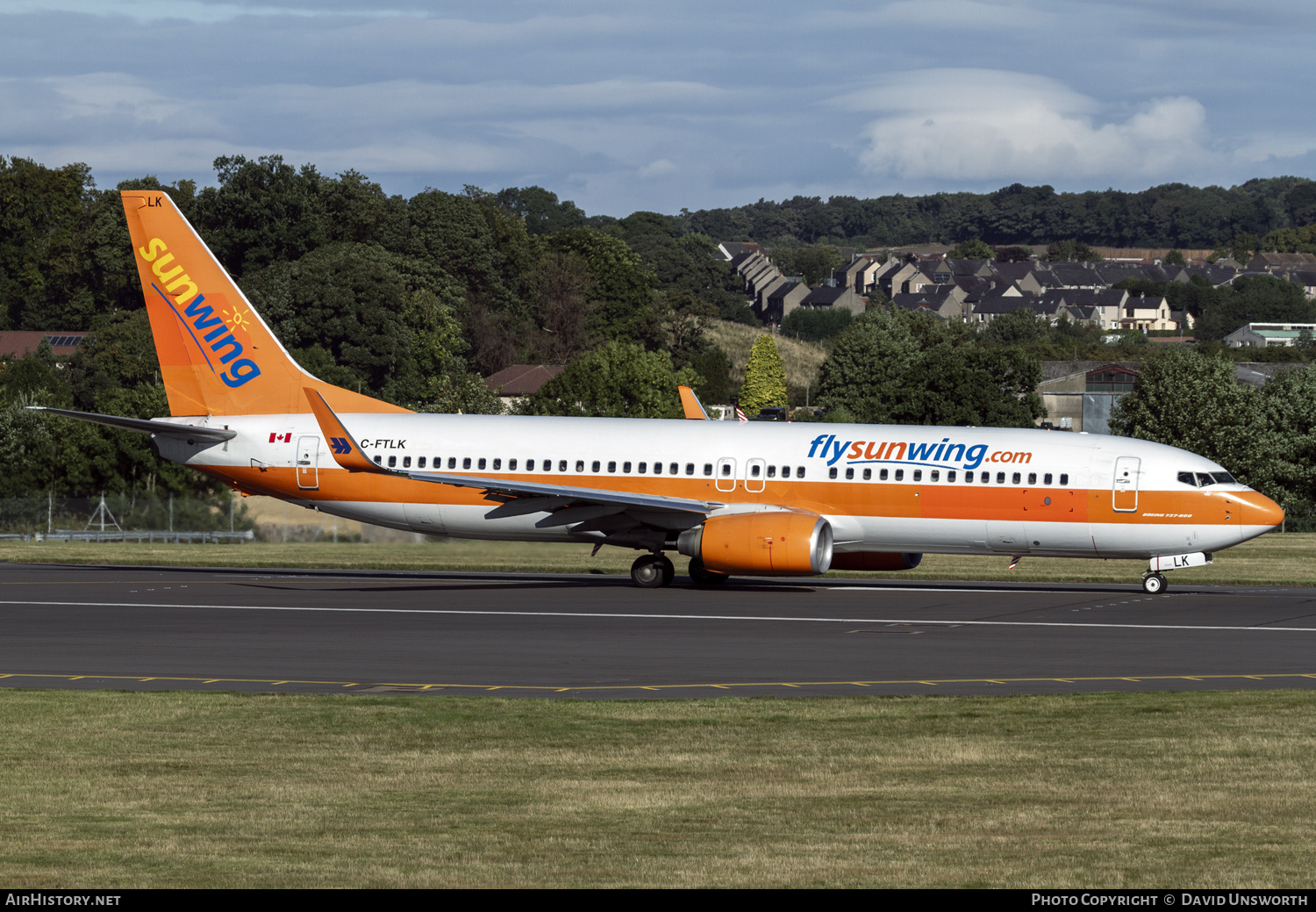 Aircraft Photo of C-FTLK | Boeing 737-8K5 | Sunwing Airlines | AirHistory.net #203103