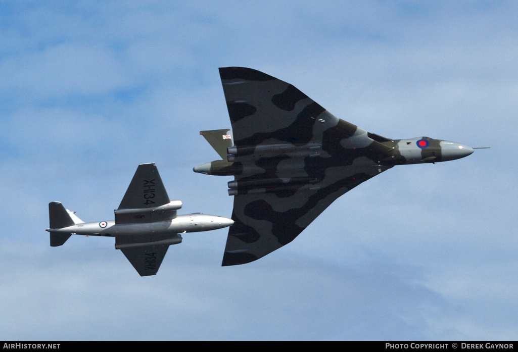 Aircraft Photo of G-OMHD / XH134 | English Electric Canberra PR9 | Midair Squadron | UK - Air Force | AirHistory.net #203113