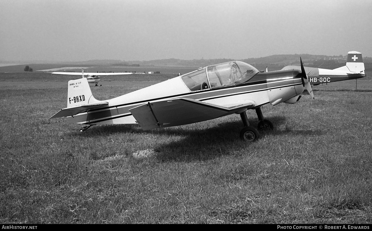 Aircraft Photo of F-BHXD | SAN Jodel D-117 | AirHistory.net #203143