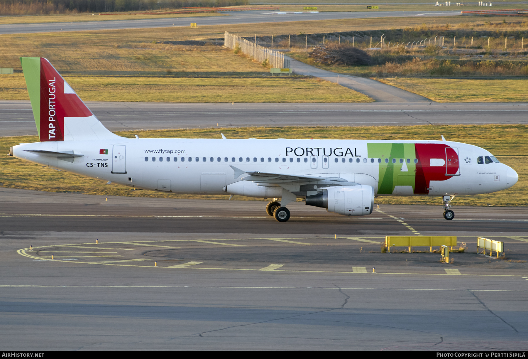 Aircraft Photo of CS-TNS | Airbus A320-214 | TAP Portugal | AirHistory.net #203165