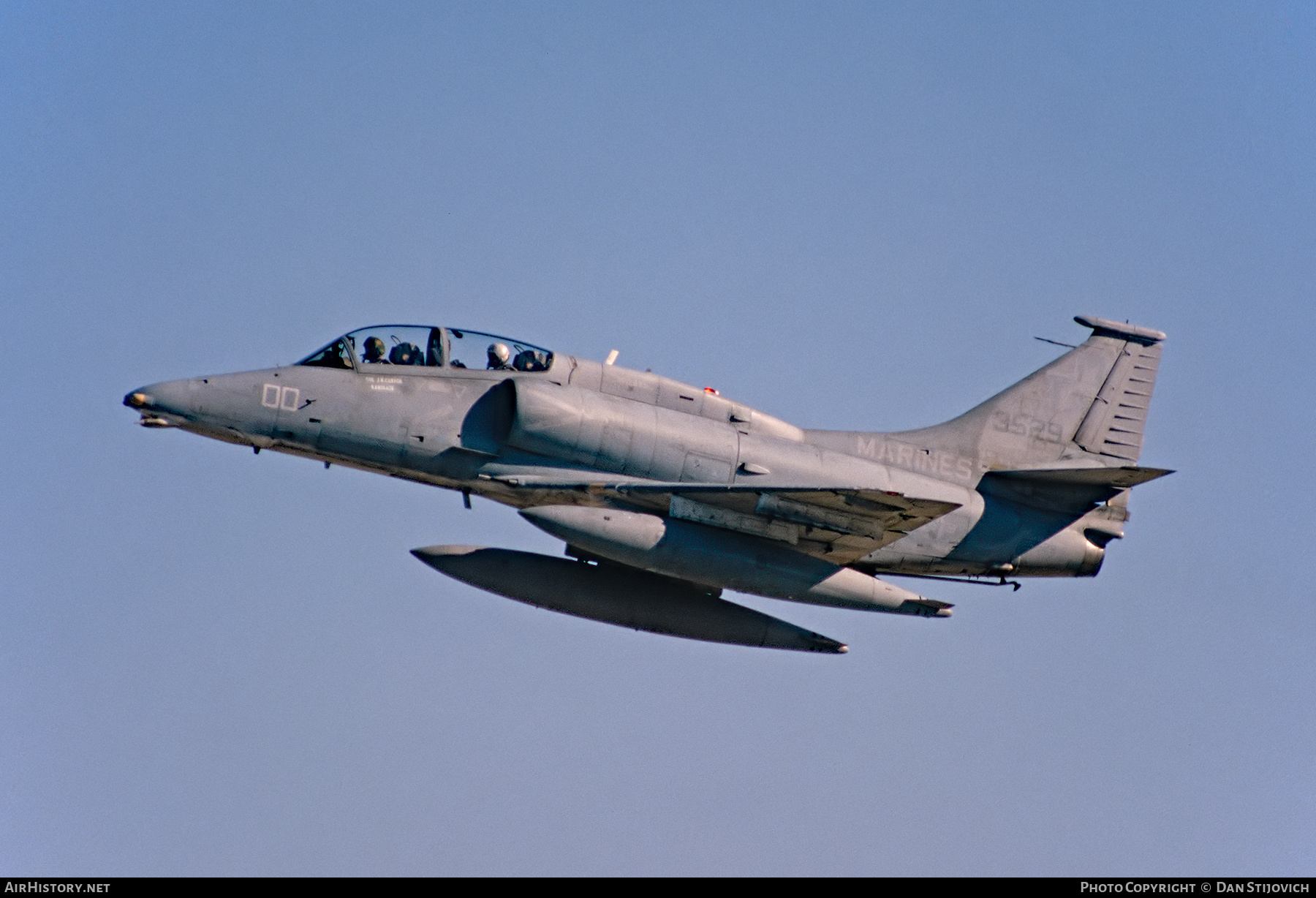 Aircraft Photo of 153529 / 3529 | Douglas OA-4M Skyhawk | USA - Marines | AirHistory.net #203262