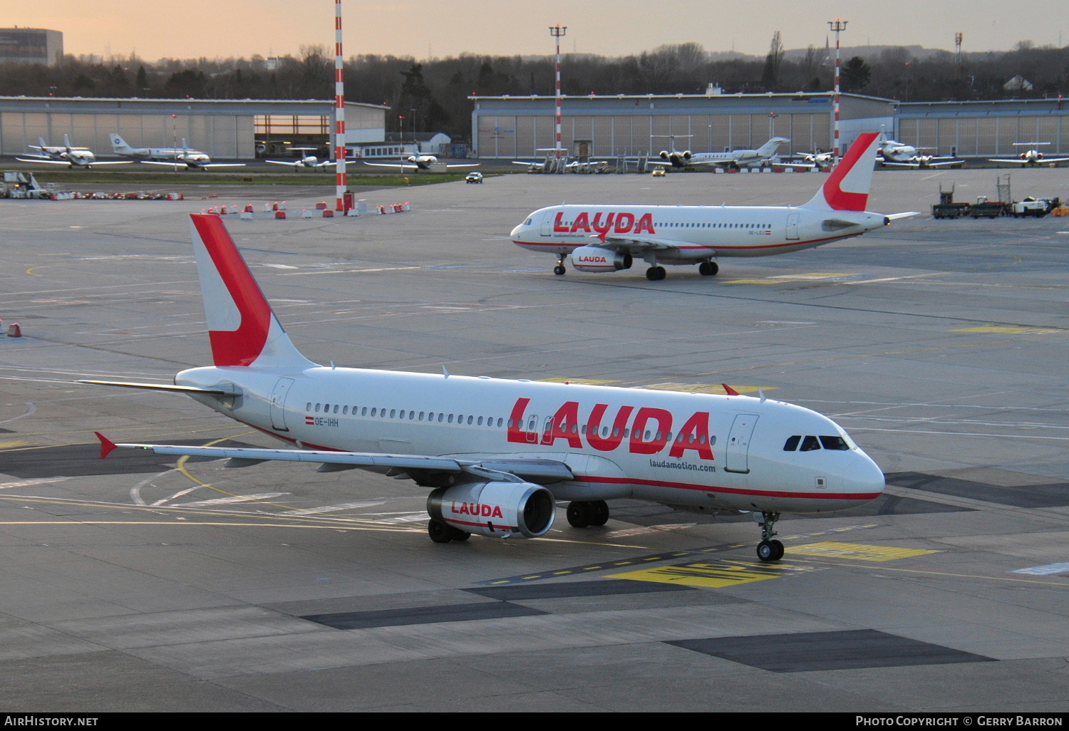 Aircraft Photo of OE-IHH | Airbus A320-232 | Lauda | AirHistory.net #203308