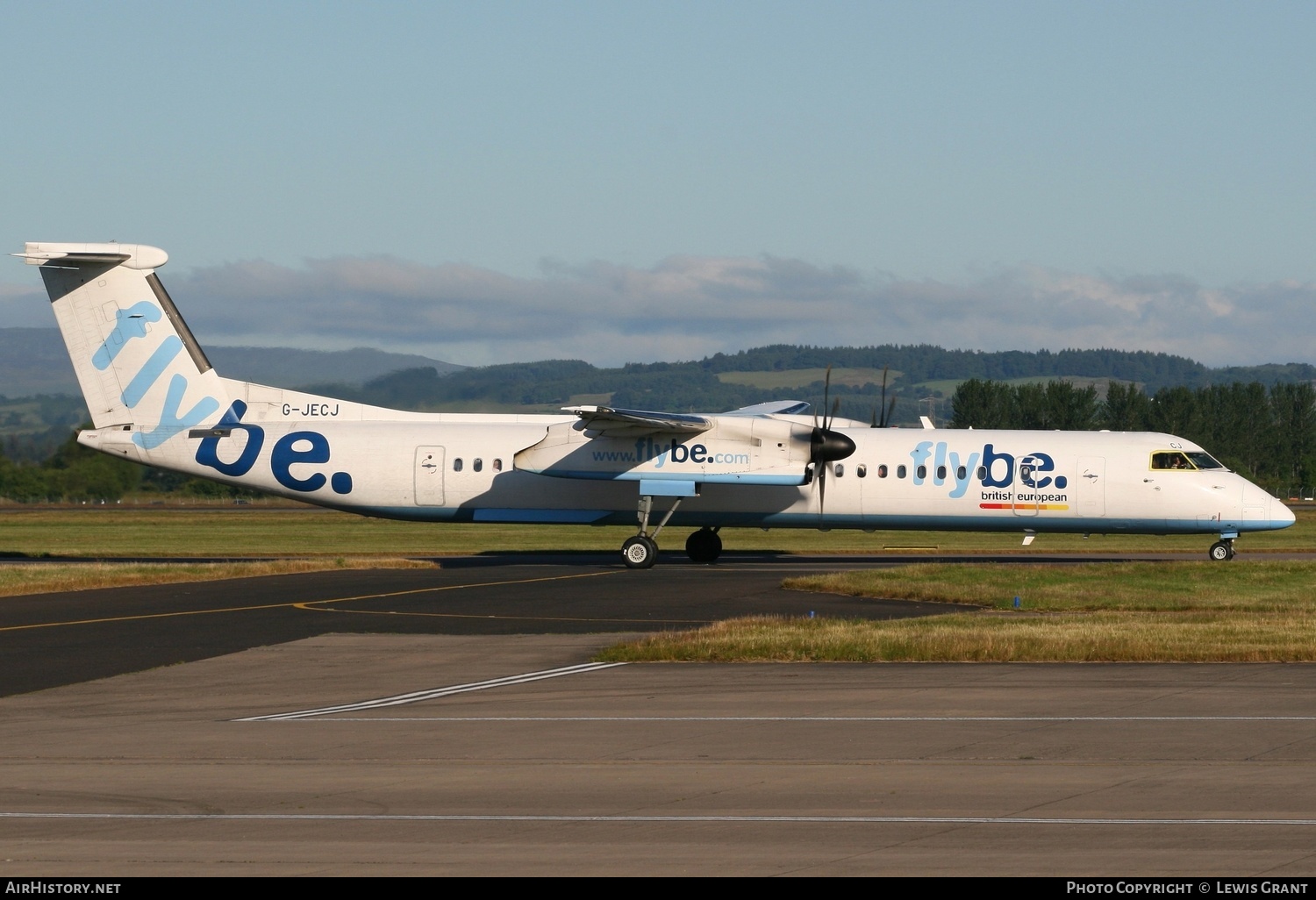 Aircraft Photo of G-JECJ | Bombardier DHC-8-402 Dash 8 | Flybe | AirHistory.net #203325