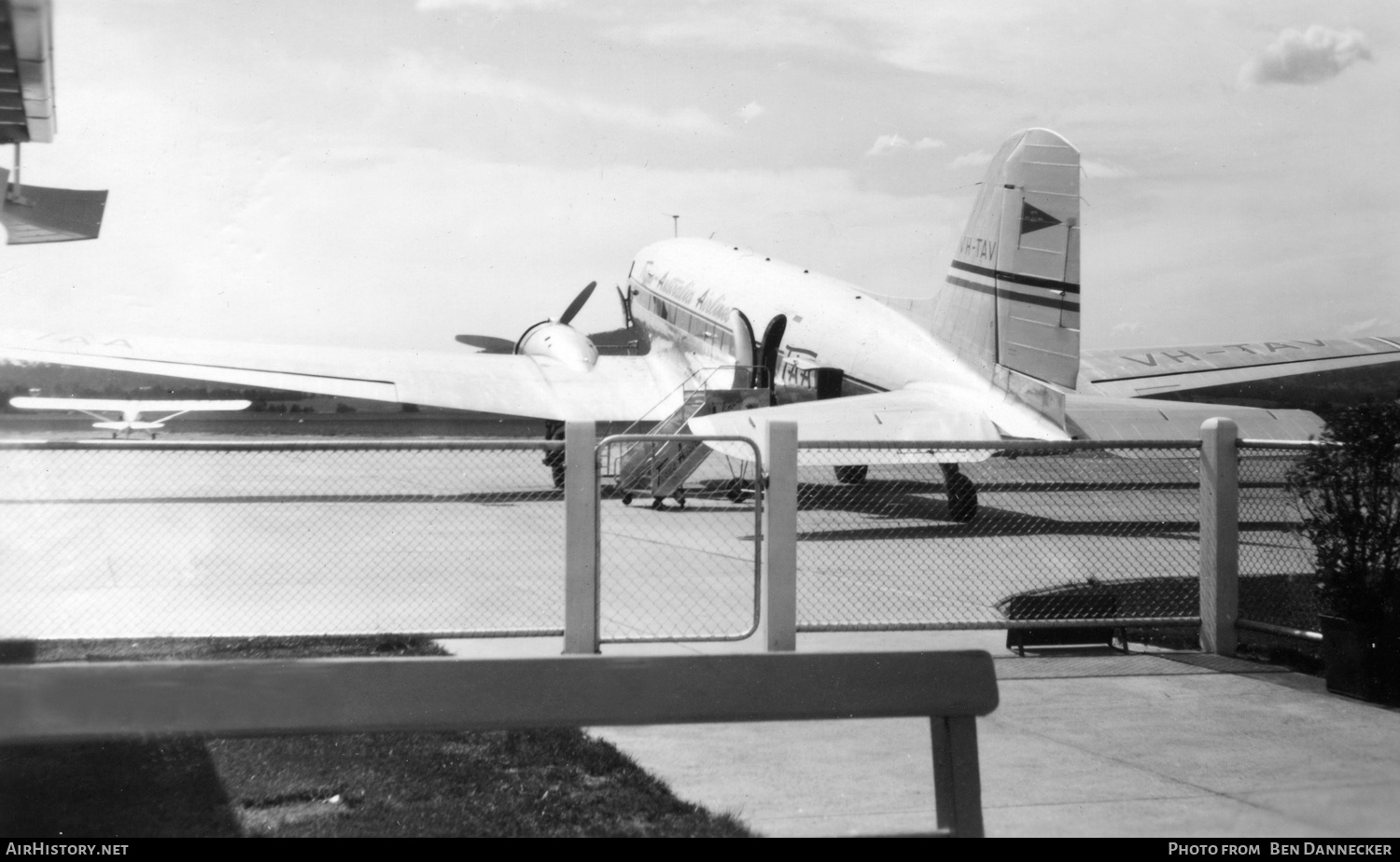 Aircraft Photo of VH-TAV | Douglas DC-3(C) | Trans-Australia Airlines - TAA | AirHistory.net #203389