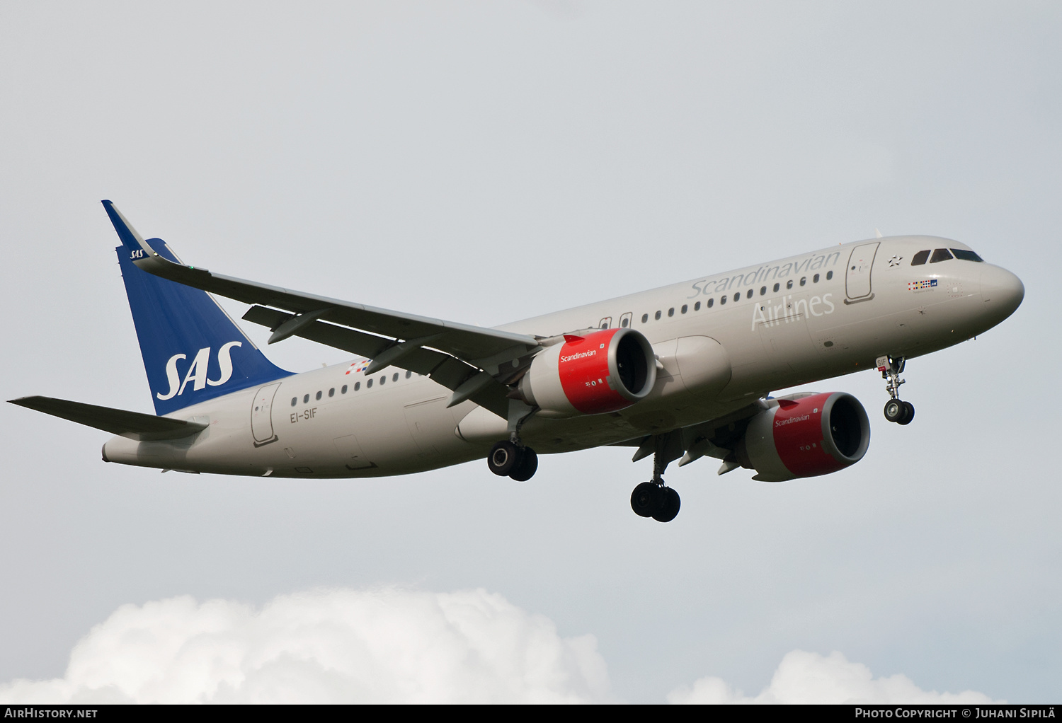 Aircraft Photo of EI-SIF | Airbus A320-251N | Scandinavian Airlines - SAS | AirHistory.net #203434
