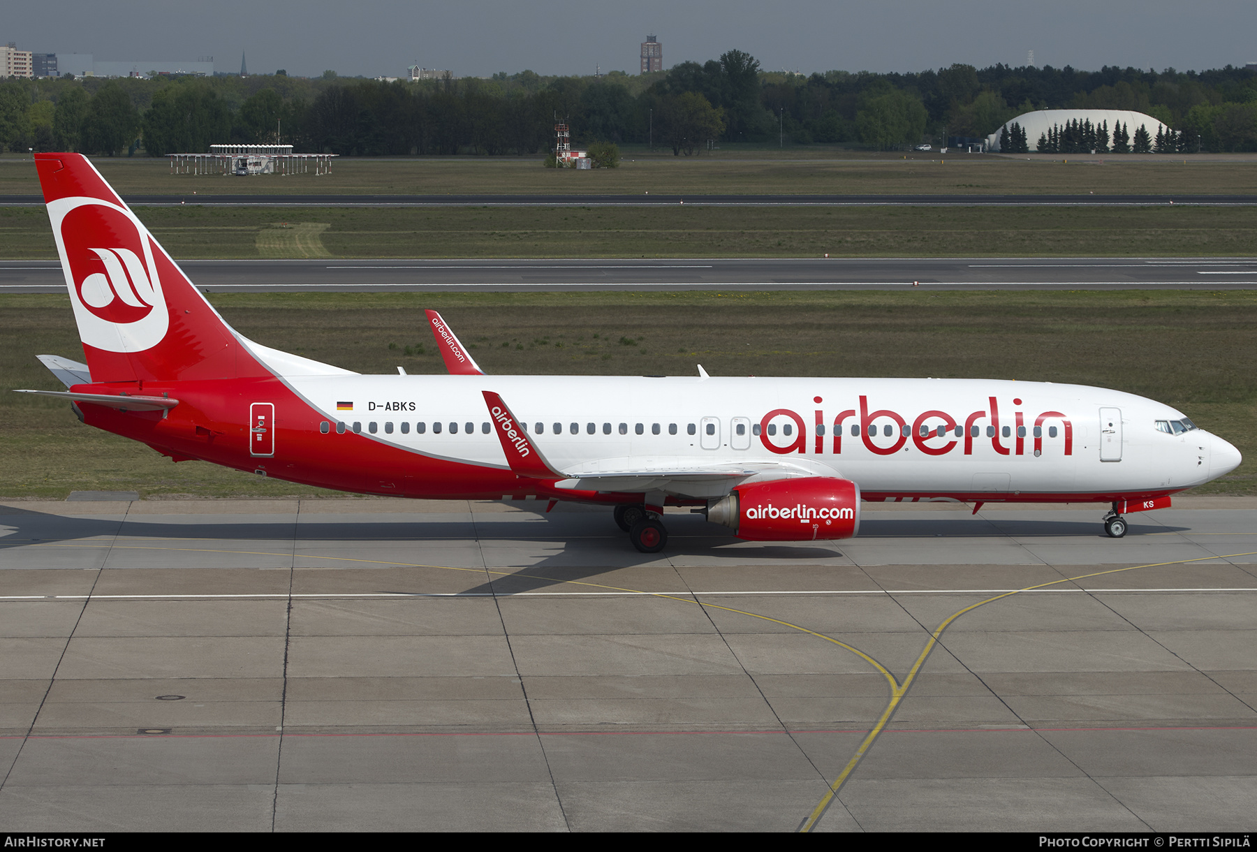 Aircraft Photo of D-ABKS | Boeing 737-86J | Air Berlin | AirHistory.net #203493