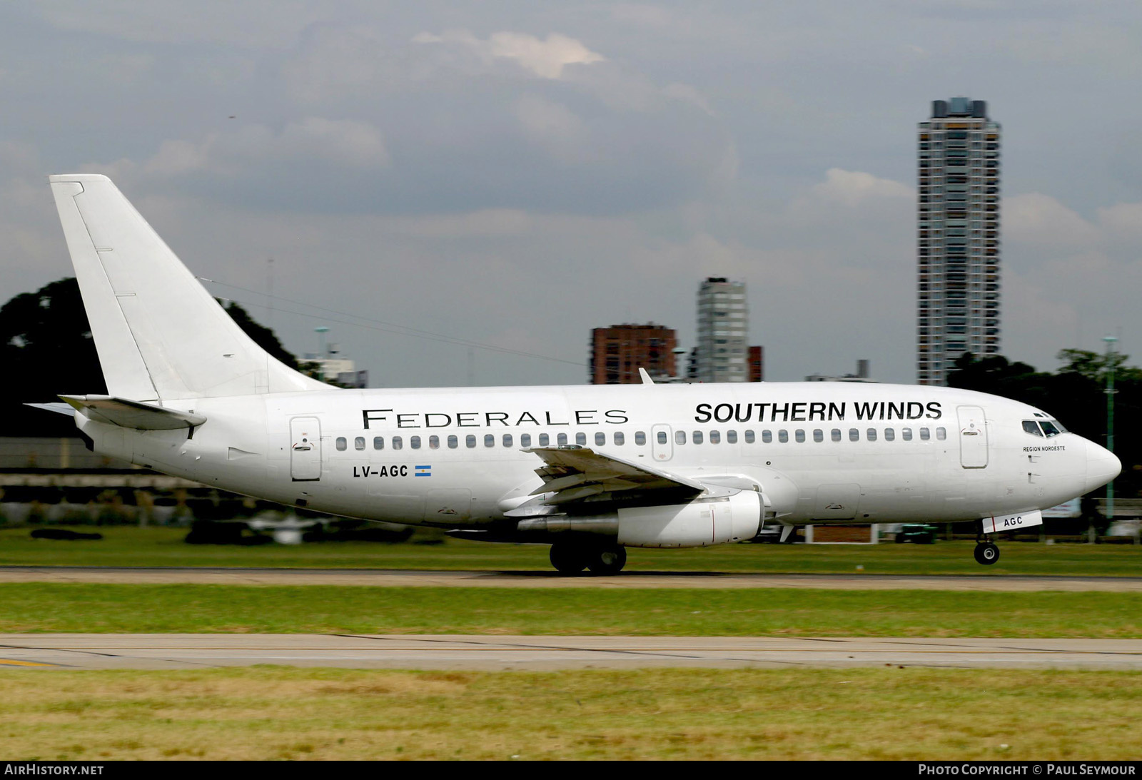 Aircraft Photo of LV-AGC | Boeing 737-241/Adv | Southern Winds | AirHistory.net #203723