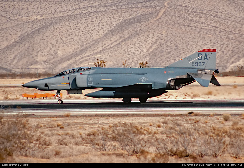 Aircraft Photo of 64-0997 / AF64997 | McDonnell Douglas RF-4C Phantom II | USA - Air Force | AirHistory.net #203811