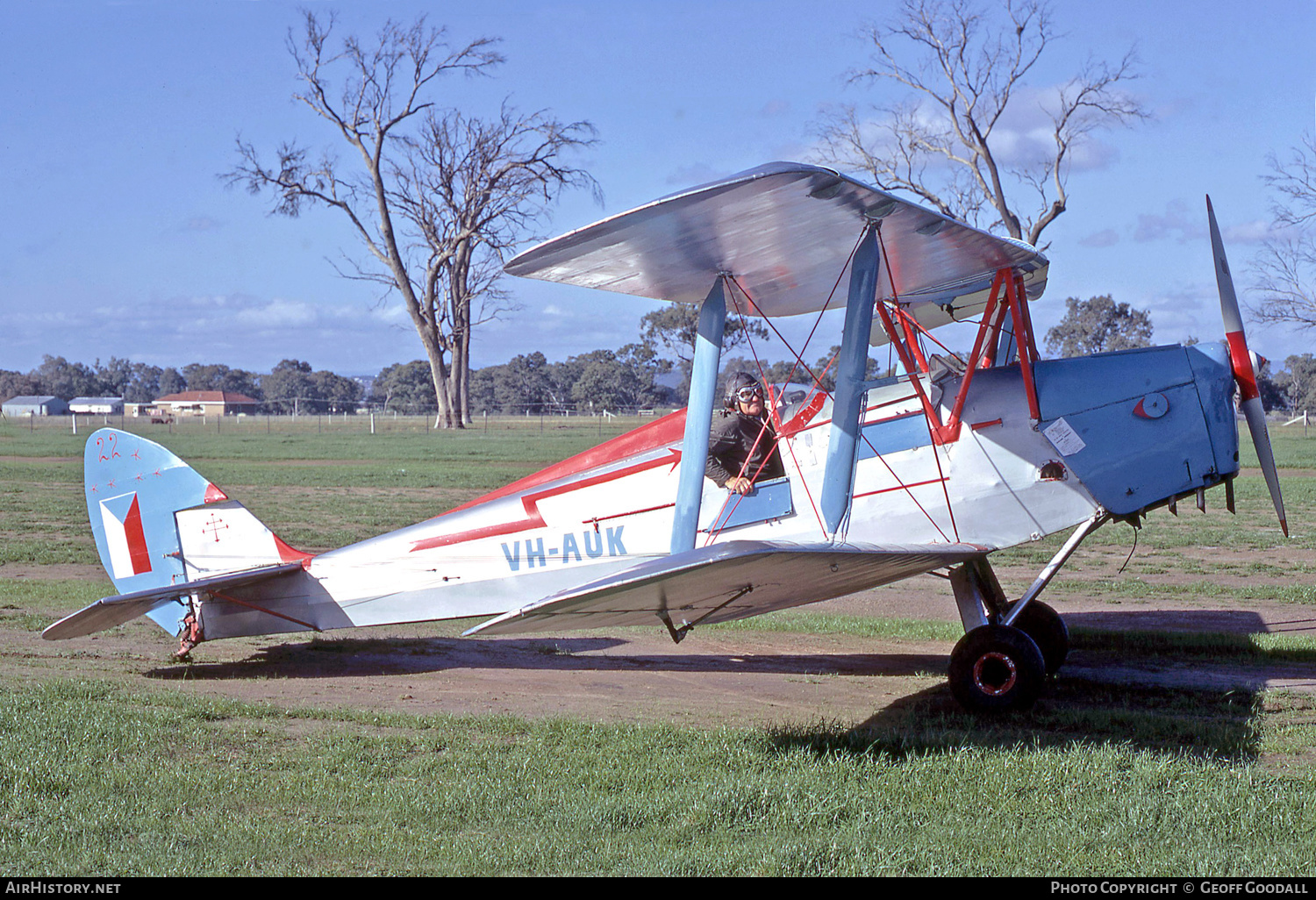 Aircraft Photo of VH-AUK | De Havilland D.H. 82A Tiger Moth | AirHistory.net #203821