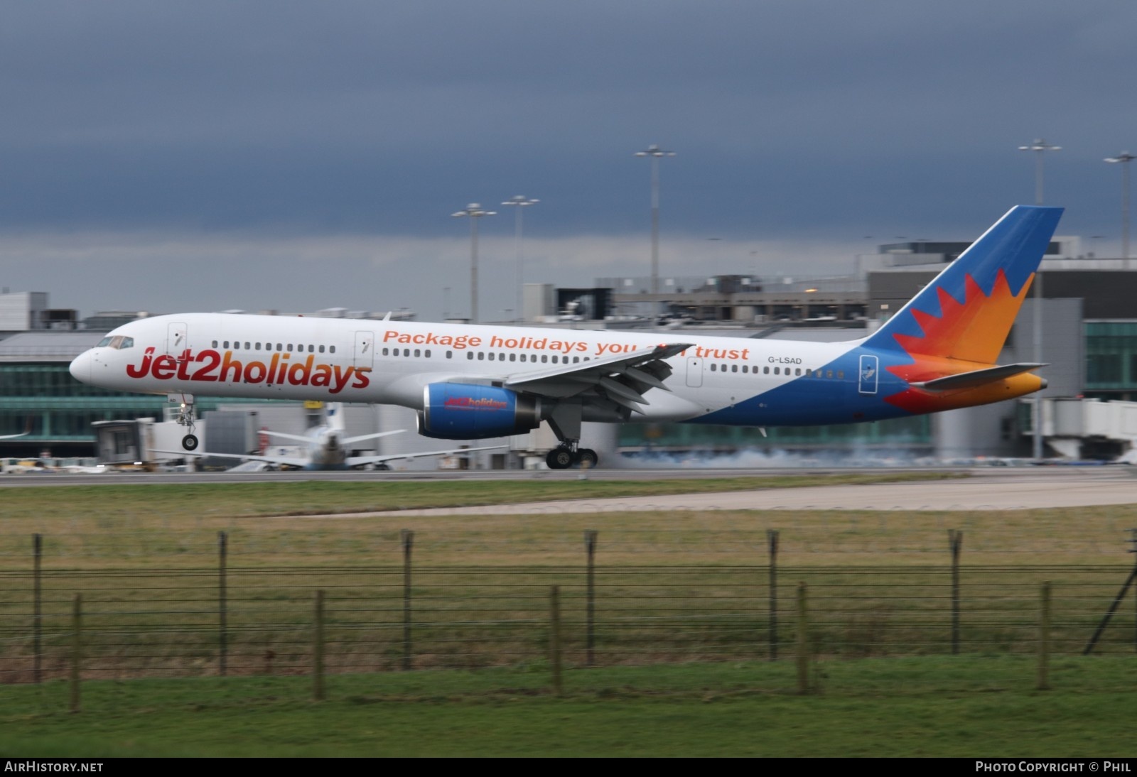 Aircraft Photo of G-LSAD | Boeing 757-236 | Jet2 Holidays | AirHistory.net #203830