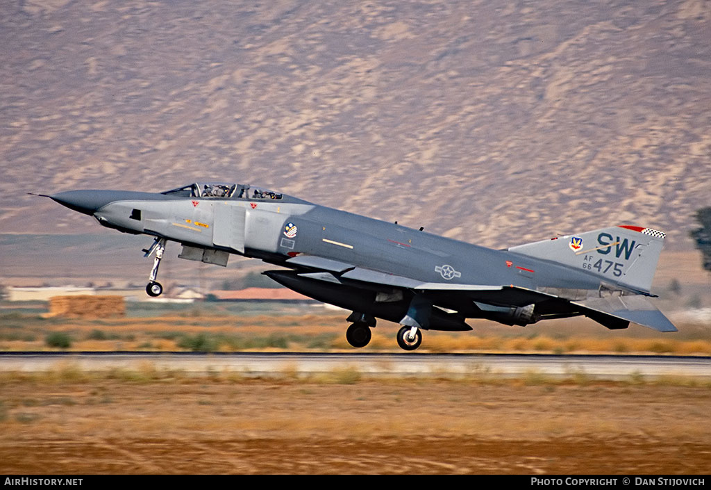 Aircraft Photo of 66-0475 / AF66-475 | McDonnell Douglas RF-4C Phantom II | USA - Air Force | AirHistory.net #204026