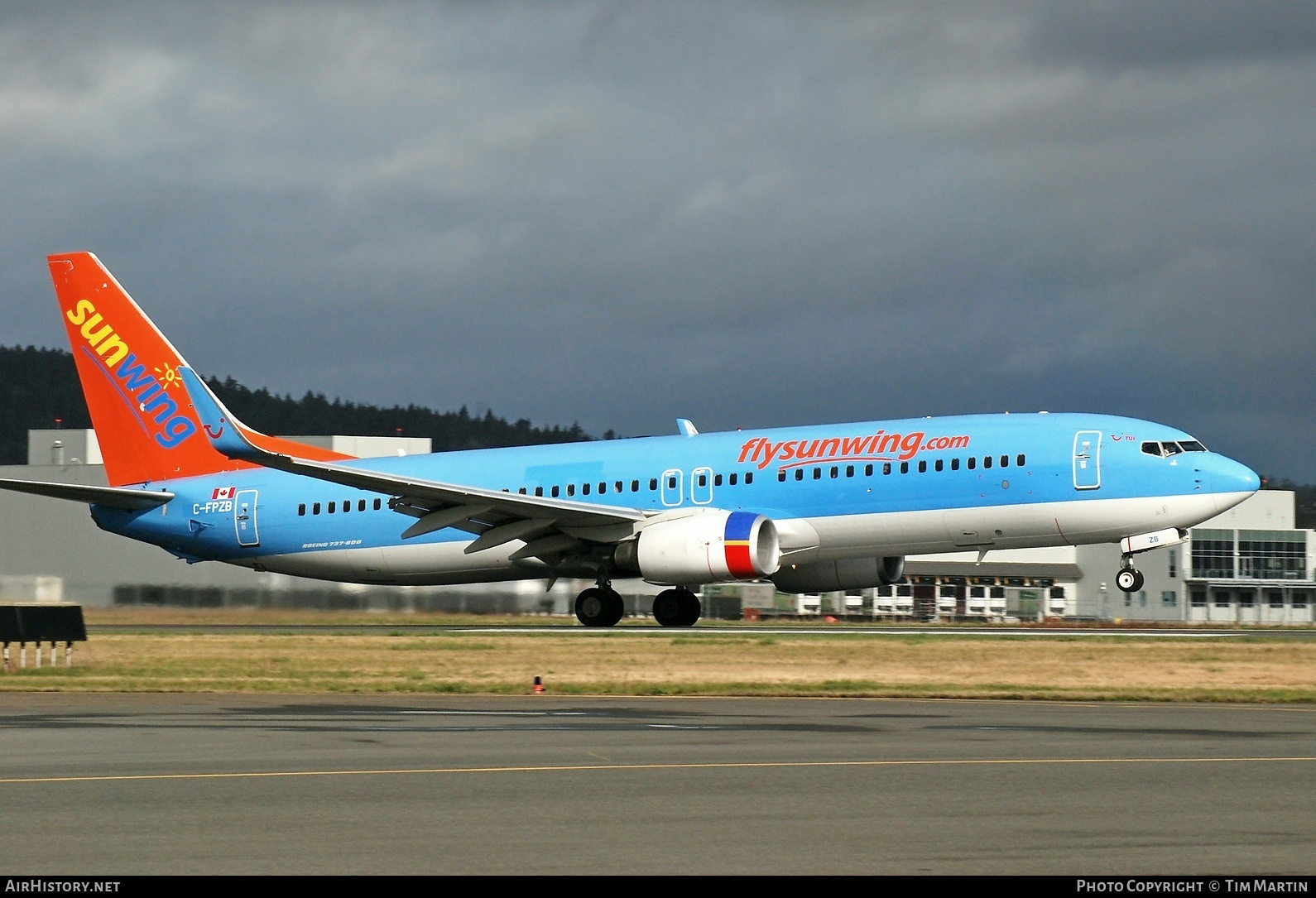Aircraft Photo of C-FPZB | Boeing 737-8K5 | Sunwing Airlines | AirHistory.net #204145