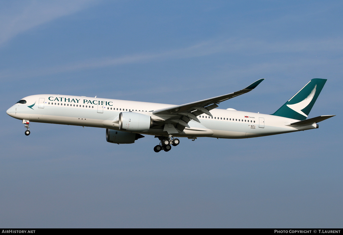 Aircraft Photo of F-WZFX | Airbus A350-941 | Cathay Pacific Airways | AirHistory.net #204159