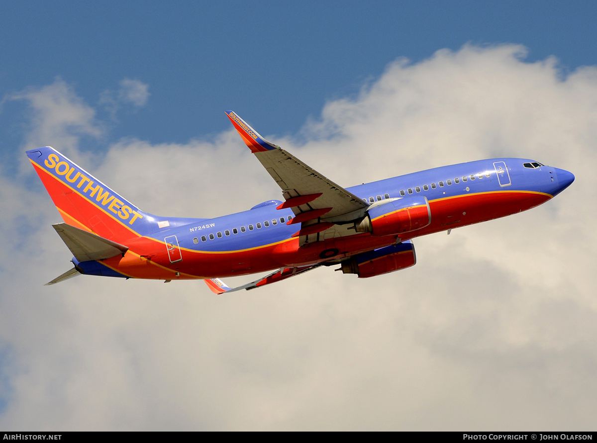 Aircraft Photo of N724SW | Boeing 737-7H4 | Southwest Airlines | AirHistory.net #204165