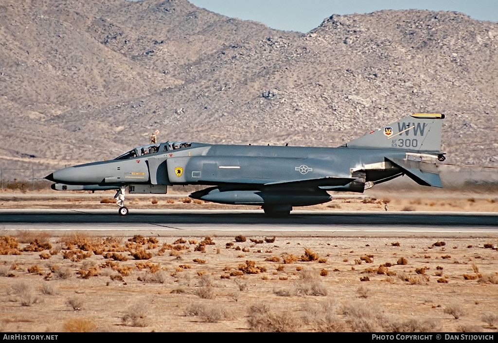Aircraft Photo of 69-7300 / AF69-300 | McDonnell Douglas F-4G Phantom II | USA - Air Force | AirHistory.net #204352