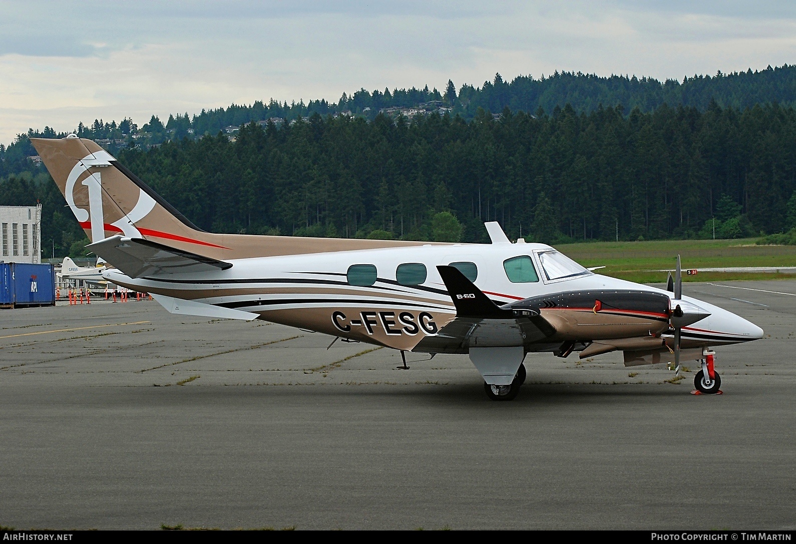 Aircraft Photo of C-FESG | Beech B60 Duke | AirHistory.net #204361
