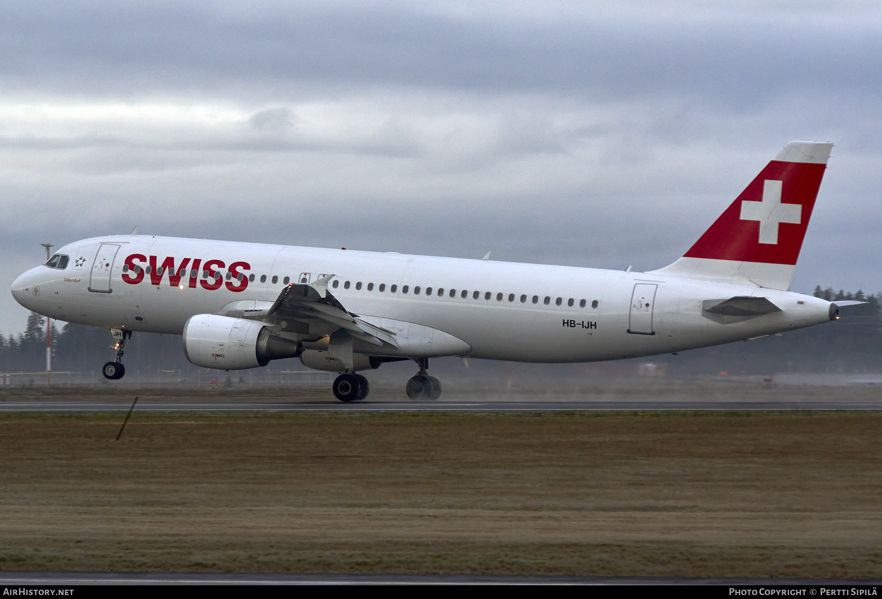 Aircraft Photo of HB-IJH | Airbus A320-214 | Swiss International Air Lines | AirHistory.net #204591