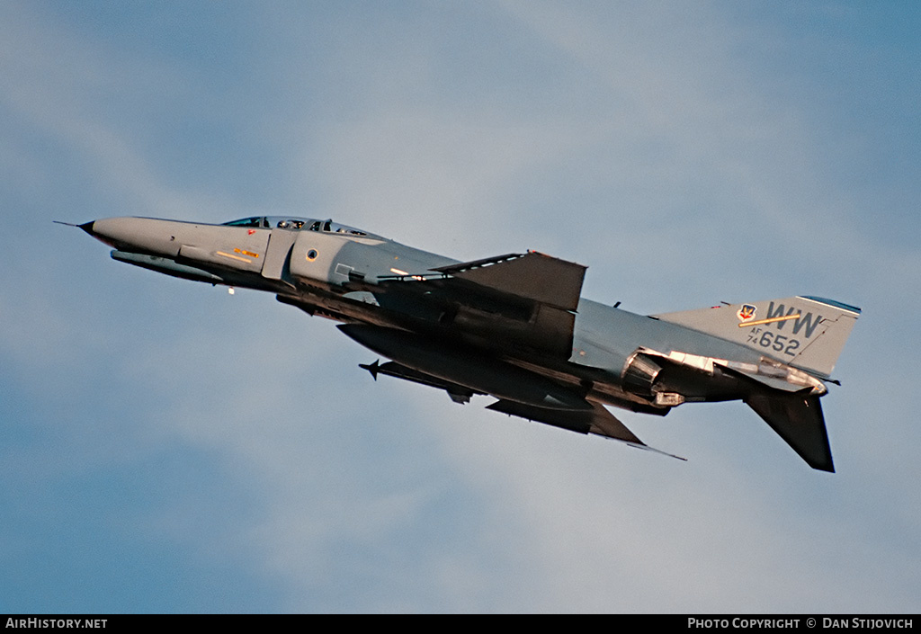 Aircraft Photo of 74-1652 / AF74-652 | McDonnell Douglas F-4E Phantom II | USA - Air Force | AirHistory.net #204640