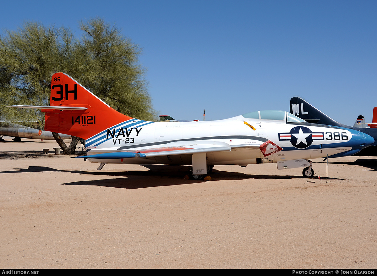 Aircraft Photo of 141121 | Grumman TAF-9J Cougar | USA - Navy | AirHistory.net #204692