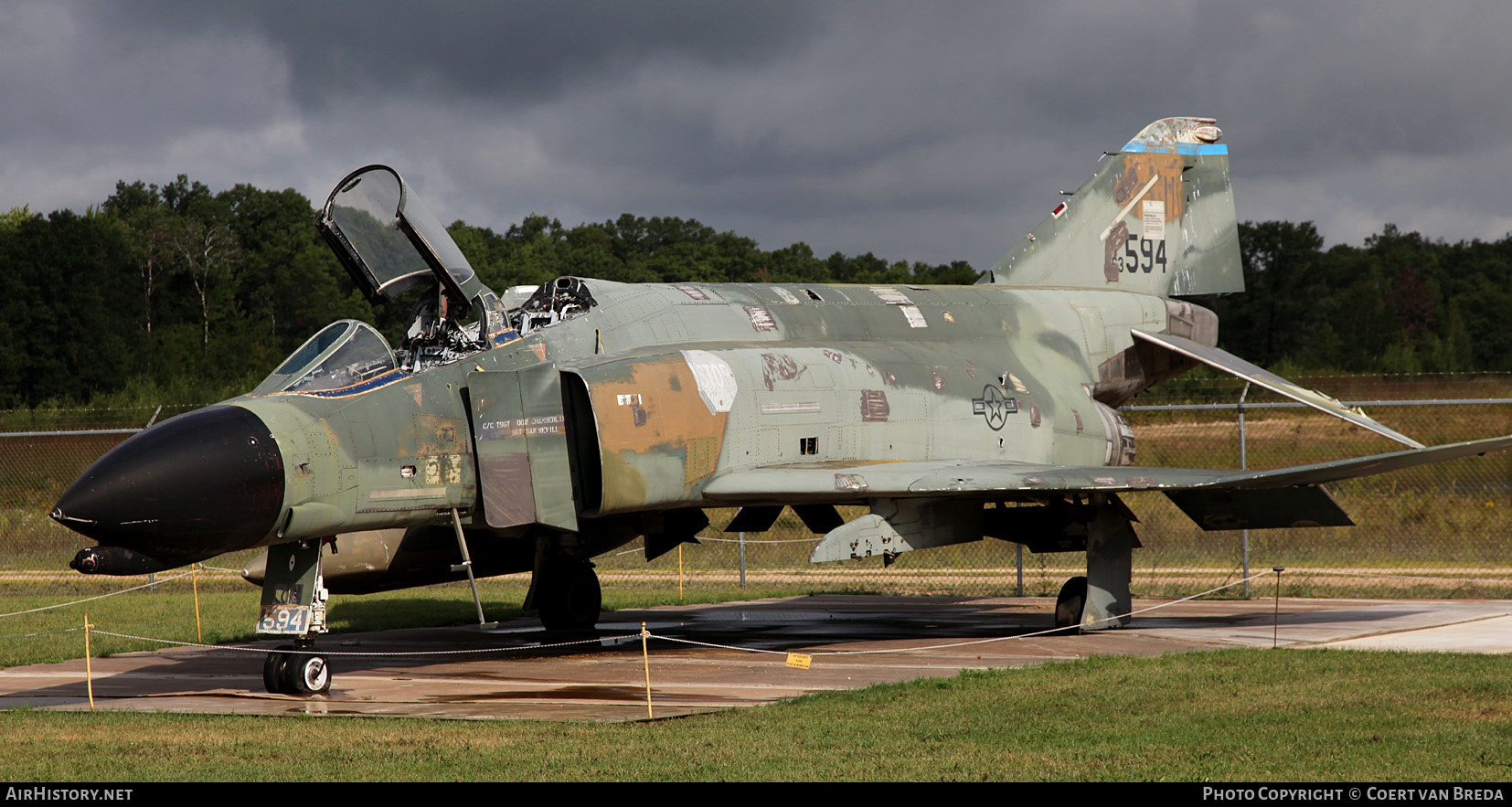 Aircraft Photo of 63-7594 / AF63-594 | McDonnell F-4C Phantom II | USA - Air Force | AirHistory.net #204718