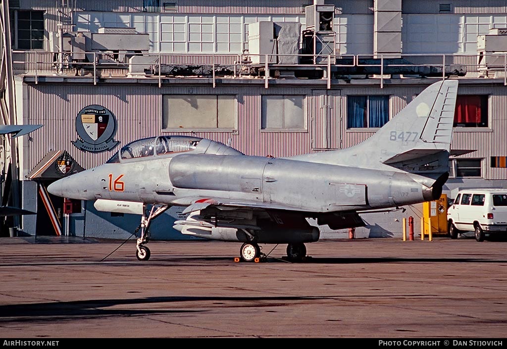 Aircraft Photo of 158477 / 8477 | McDonnell Douglas TA-4J Skyhawk | USA - Navy | AirHistory.net #204835