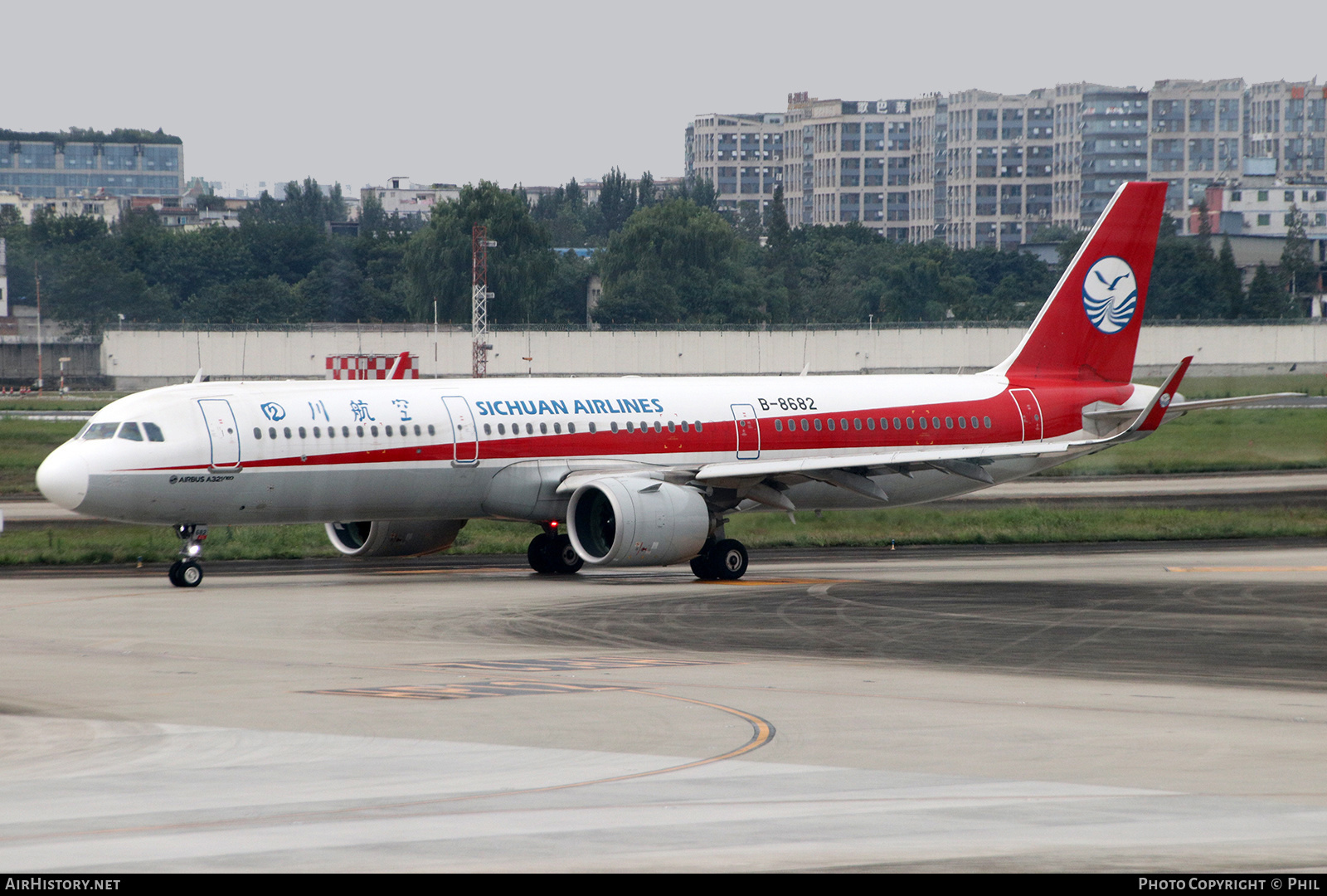Aircraft Photo of B-8682 | Airbus A321-271N | Sichuan Airlines | AirHistory.net #204902