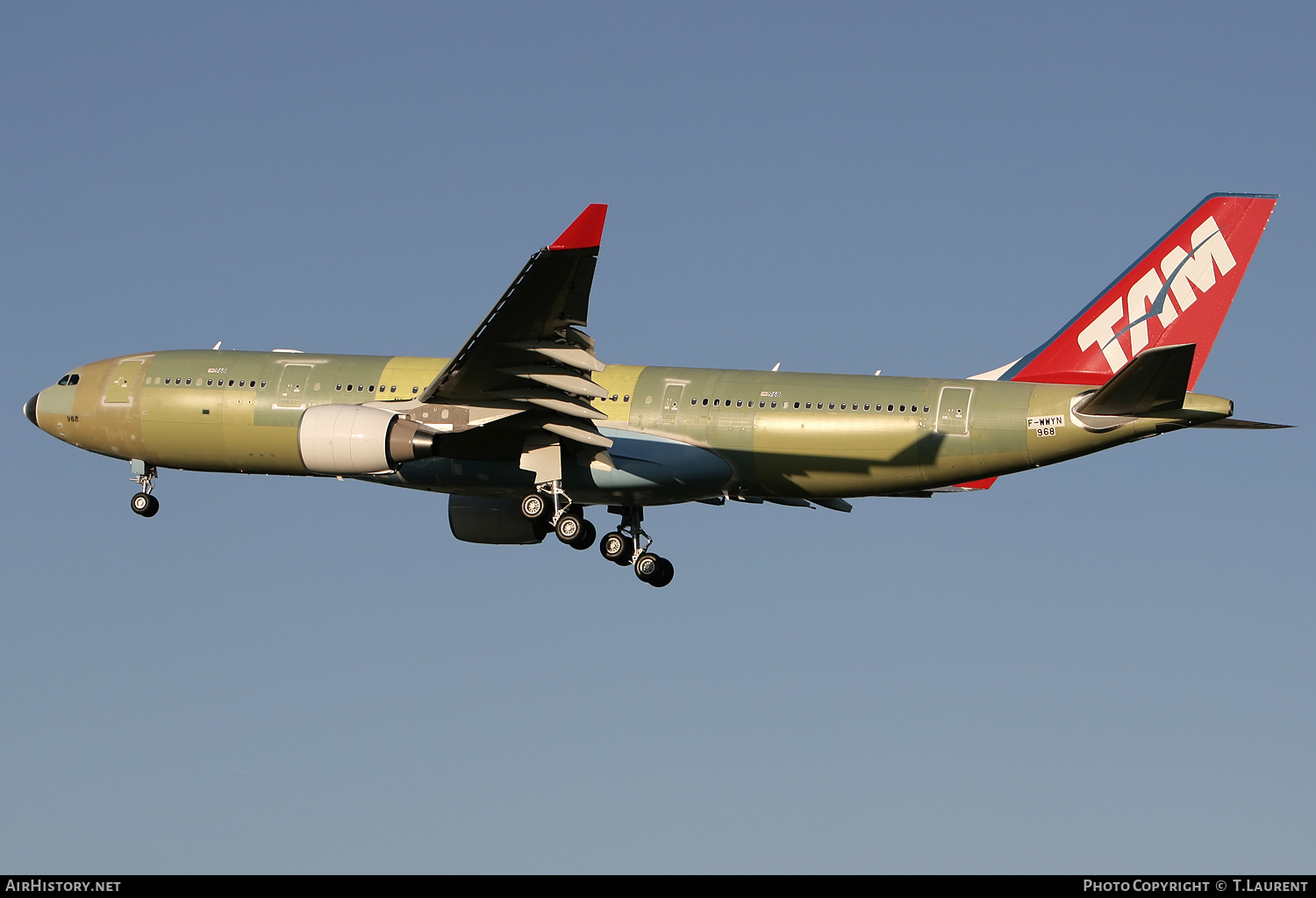 Aircraft Photo of F-WWYN | Airbus A330-223 | TAM Linhas Aéreas | AirHistory.net #204908