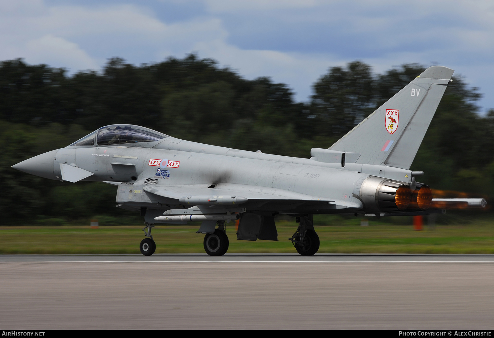 Aircraft Photo of ZJ910 | Eurofighter EF-2000 Typhoon F2 | UK - Air Force | AirHistory.net #204929