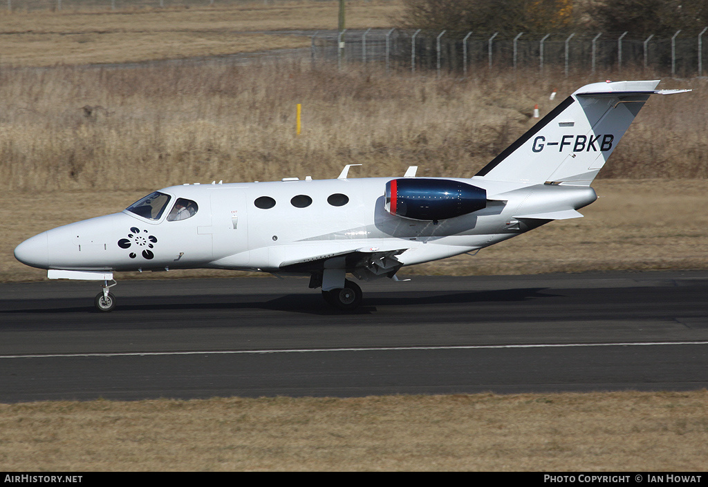 Aircraft Photo of G-FBKB | Cessna 510 Citation Mustang | Blink | AirHistory.net #204964