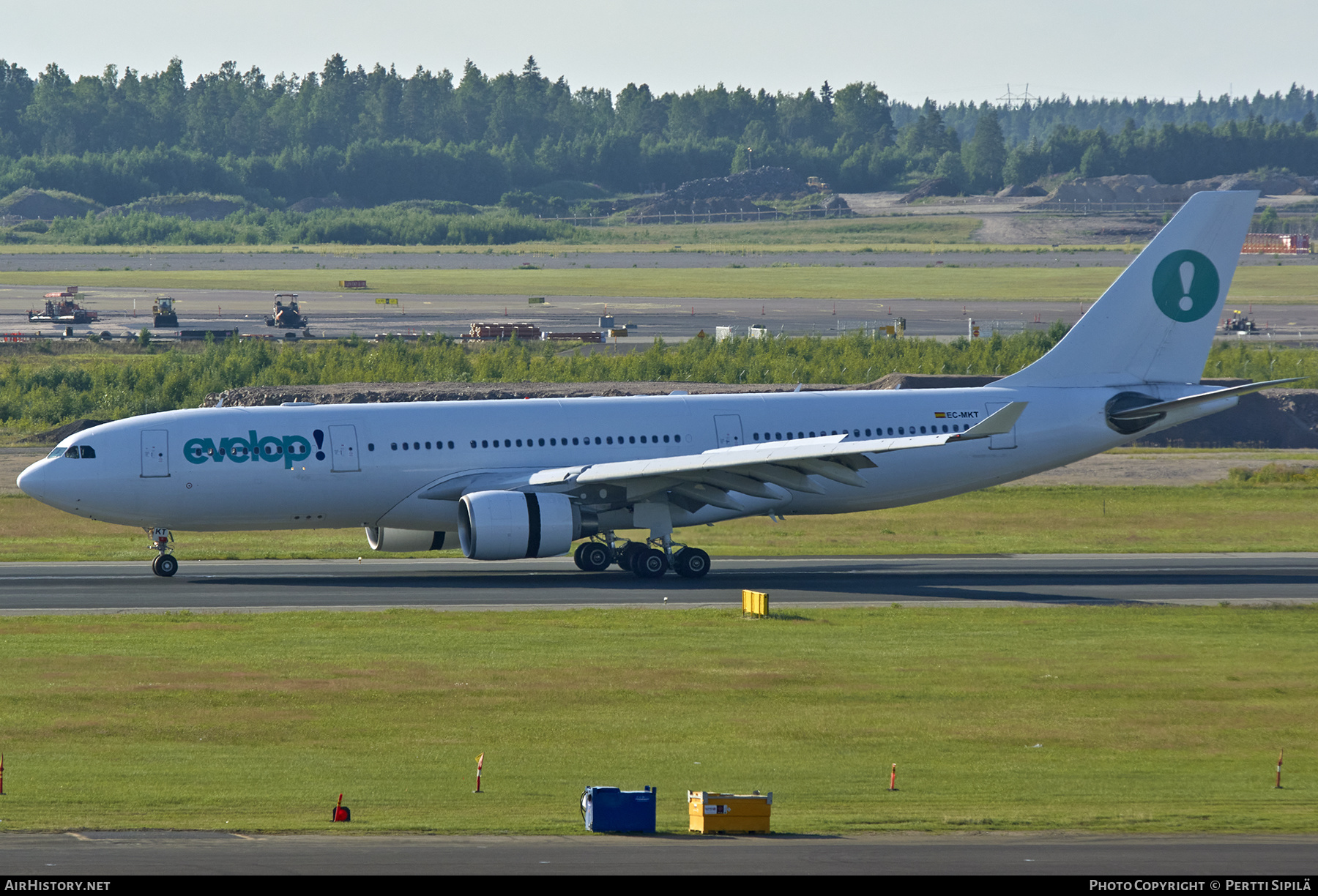 Aircraft Photo of EC-MKT | Airbus A330-223 | Evelop Airlines | AirHistory.net #204979