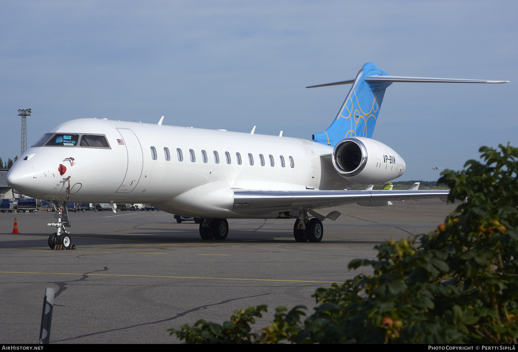 Aircraft Photo of VP-BVM | Bombardier Global 6000 (BD-700-1A10) | AirHistory.net #204997