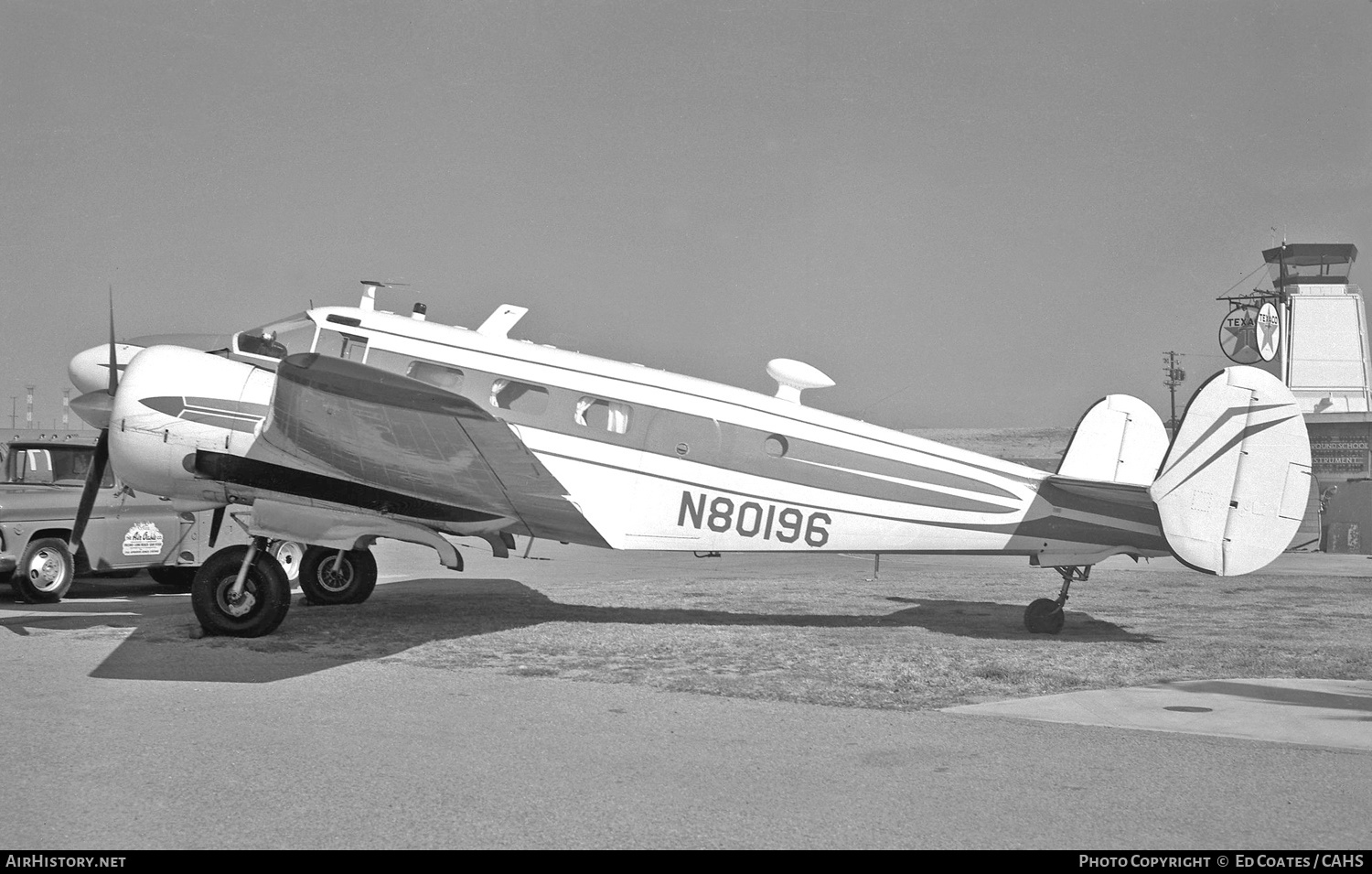 Aircraft Photo of N80196 | Beech D18S | AirHistory.net #205076
