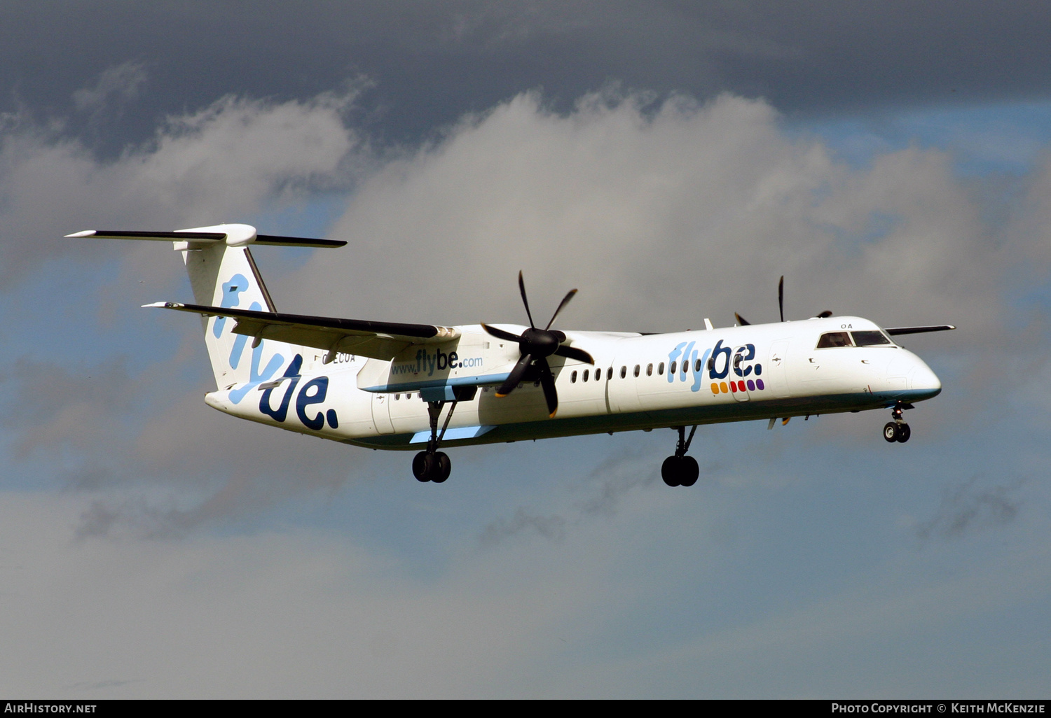 Aircraft Photo of G-ECOA | Bombardier DHC-8-402 Dash 8 | Flybe | AirHistory.net #205077