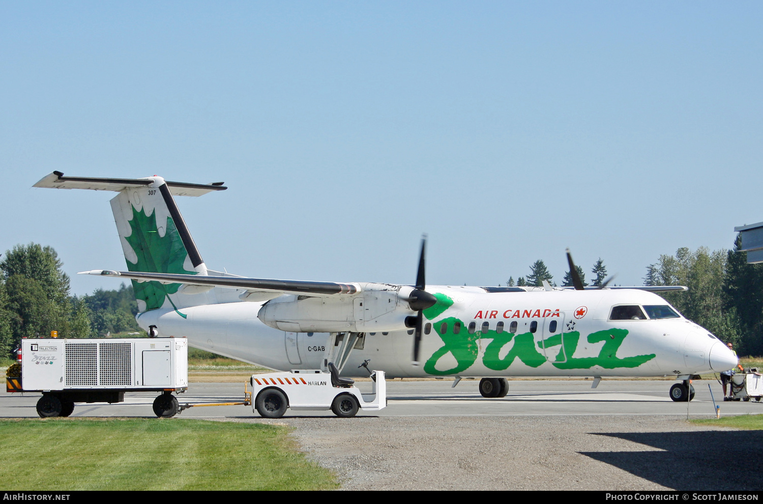 Aircraft Photo of C-GABP | De Havilland Canada DHC-8-311 Dash 8 | Air Canada Jazz | AirHistory.net #205145