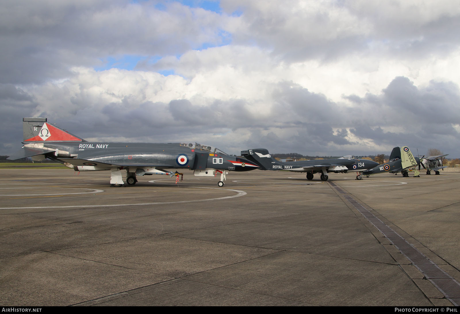 Airport photo of Yeovilton (EGDY / YEO) in England, United Kingdom | AirHistory.net #205209