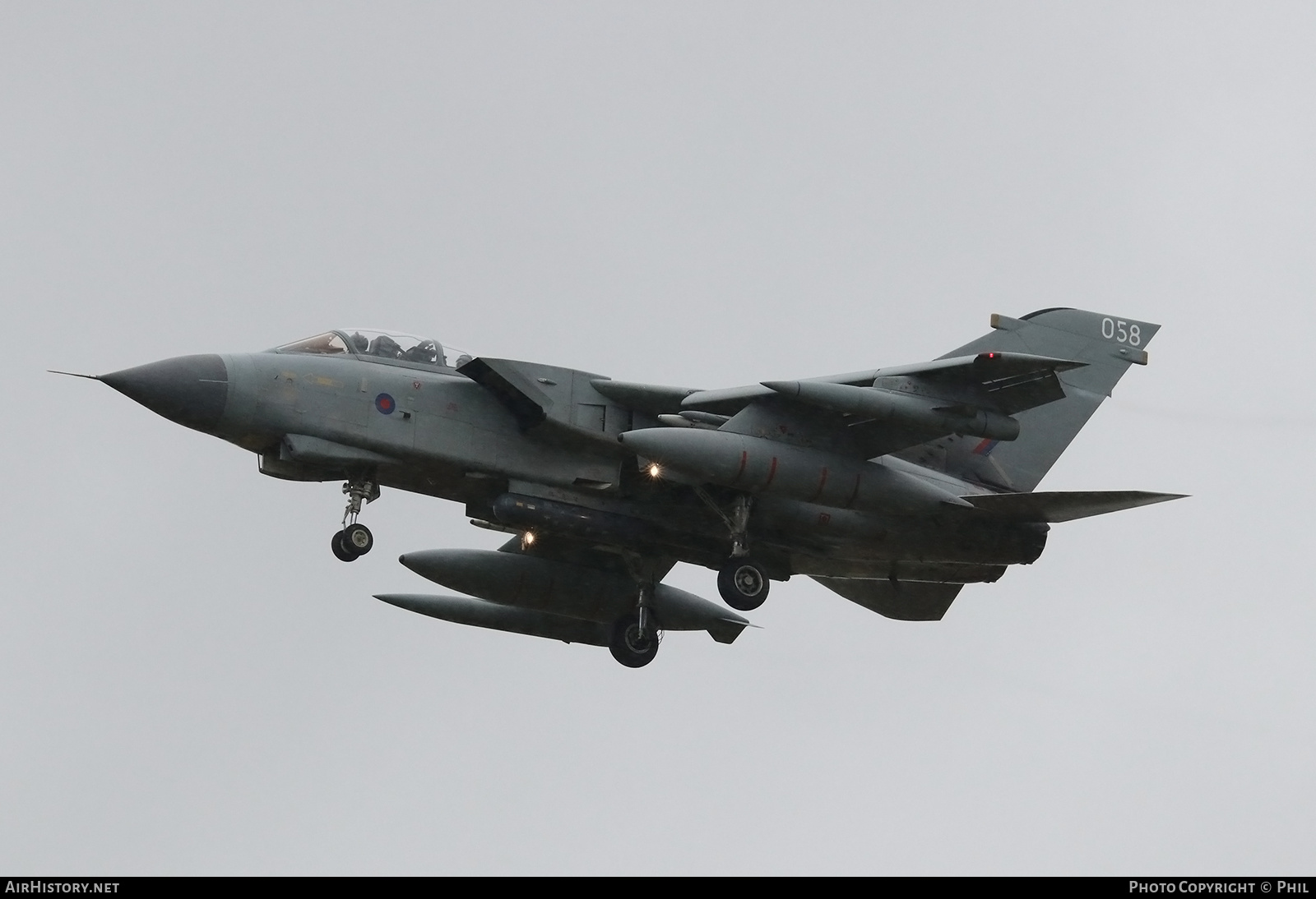 Aircraft Photo of ZA591 | Panavia Tornado GR4 | UK - Air Force | AirHistory.net #205227