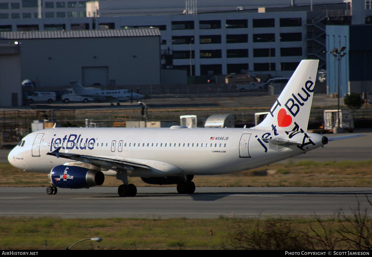 Aircraft Photo of N586JB | Airbus A320-232 | JetBlue Airways | AirHistory.net #205242