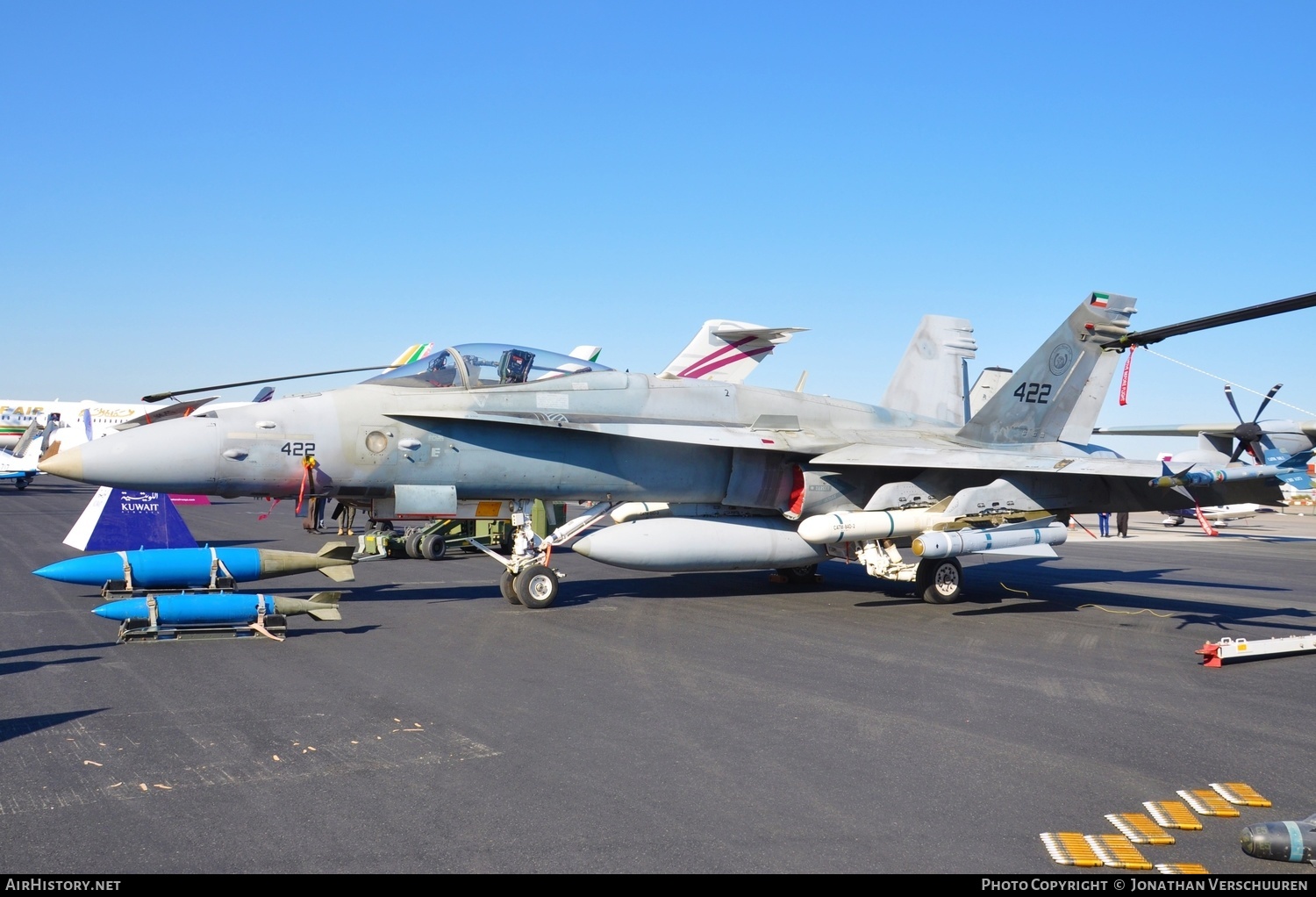 Aircraft Photo of 422 | McDonnell Douglas F/A-18C Hornet | Kuwait - Air Force | AirHistory.net #205476