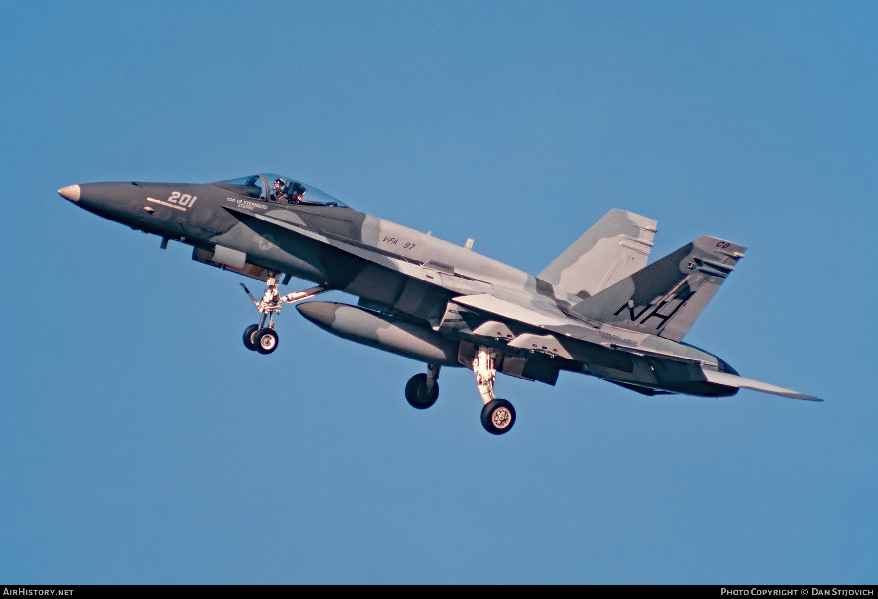 Aircraft Photo of 163143 | McDonnell Douglas F/A-18A Hornet | USA - Navy | AirHistory.net #205553
