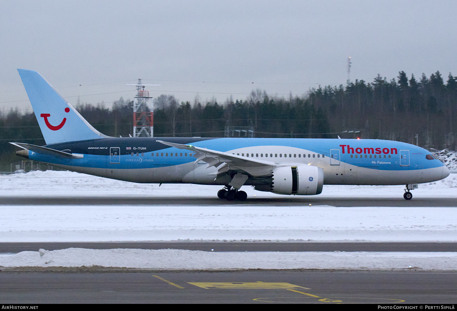 Aircraft Photo of G-TUIH | Boeing 787-8 Dreamliner | Thomson Airways | AirHistory.net #205555