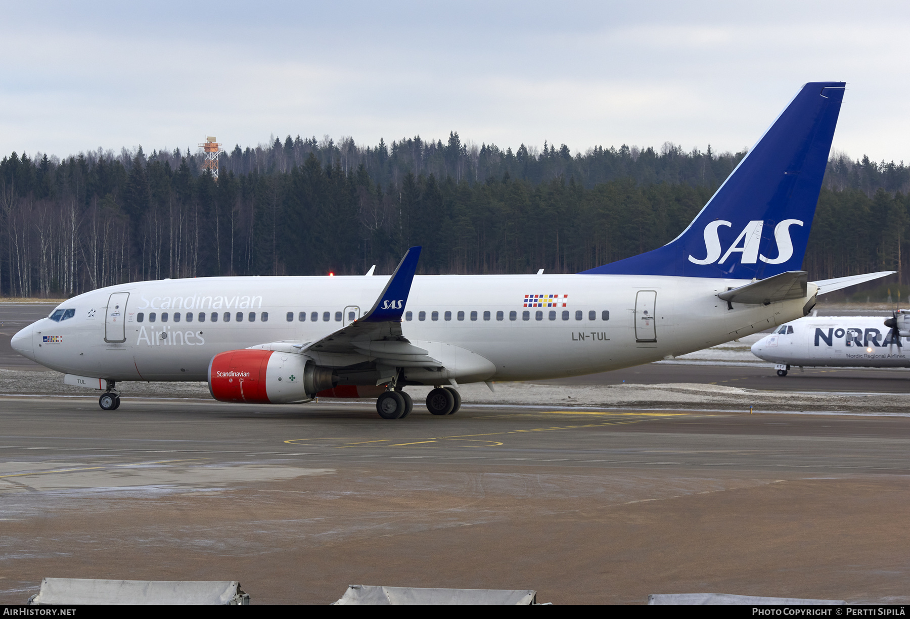 Aircraft Photo of LN-TUL | Boeing 737-705 | Scandinavian Airlines - SAS | AirHistory.net #205583