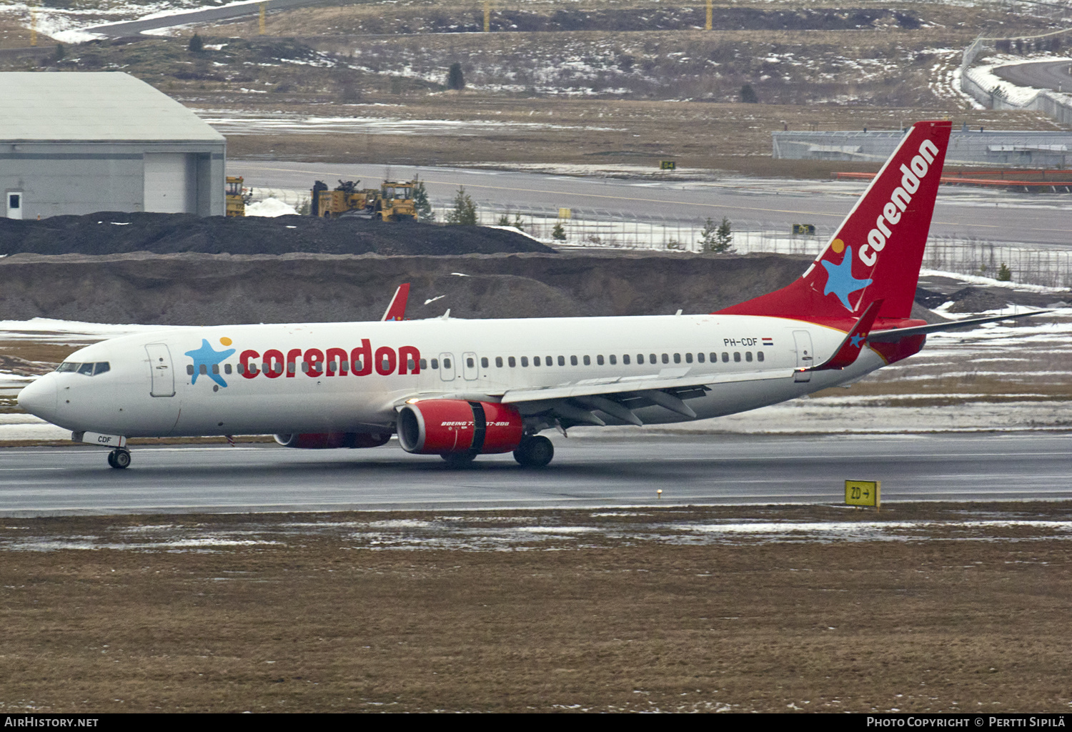 Aircraft Photo of PH-CDF | Boeing 737-804 | Corendon Dutch Airlines | AirHistory.net #205604