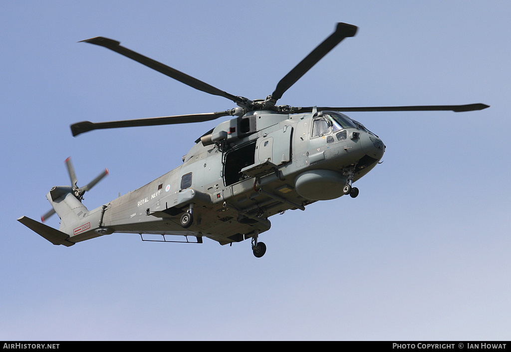 Aircraft Photo of ZH864 | EHI EH101-111 Merlin HM1 | UK - Navy | AirHistory.net #205610