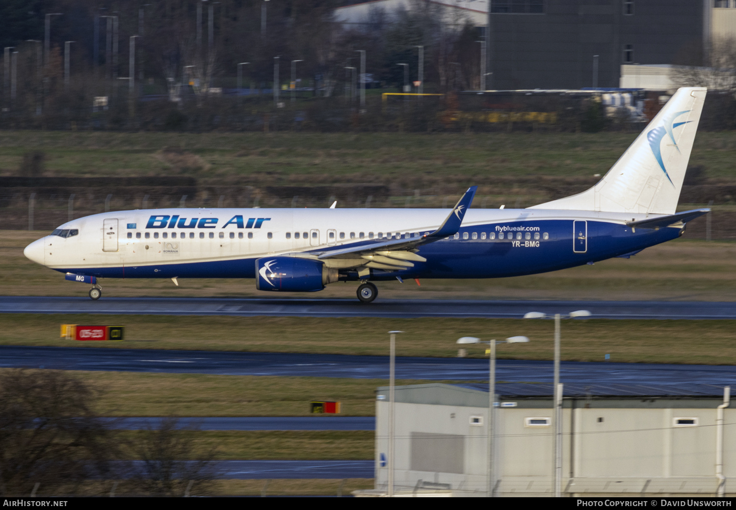 Aircraft Photo of YR-BMG | Boeing 737-86N | Blue Air | AirHistory.net #205620