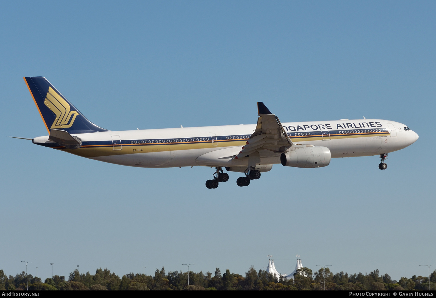 Aircraft Photo of 9V-STA | Airbus A330-343E | Singapore Airlines | AirHistory.net #205629