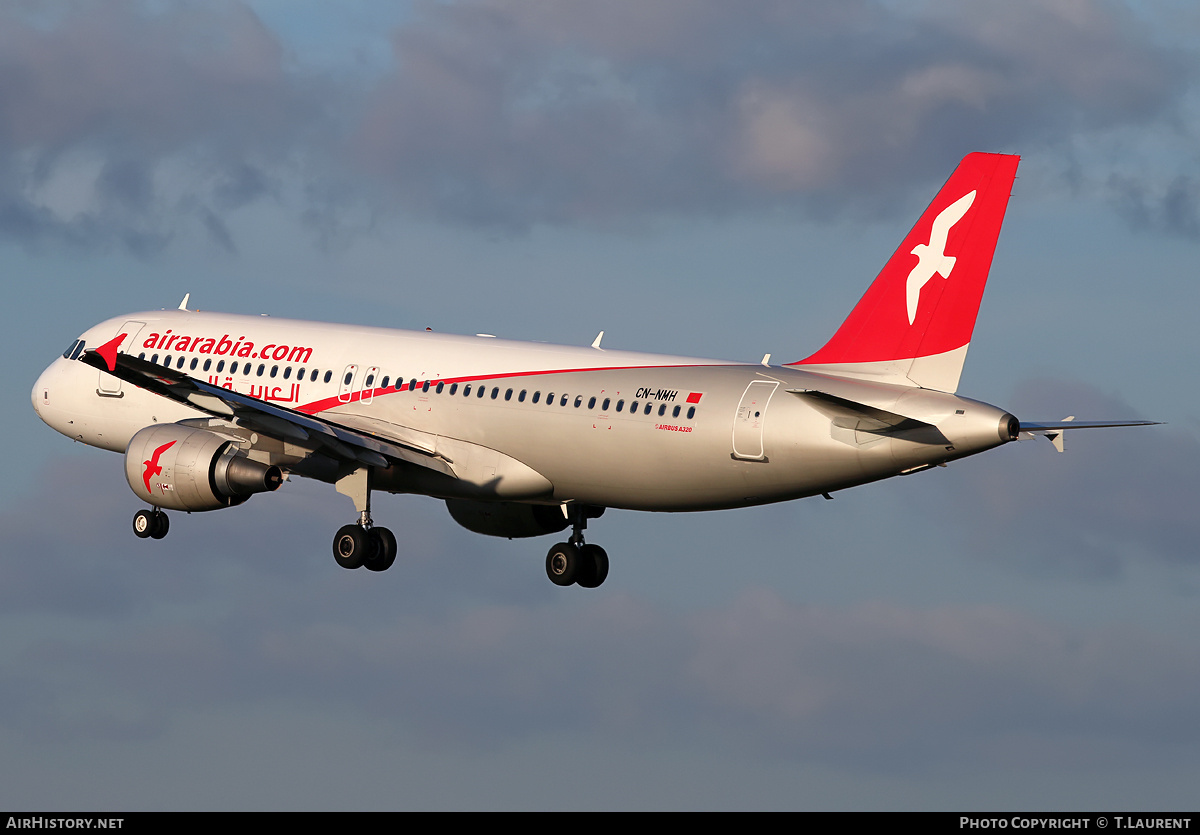 Aircraft Photo of CN-NMH | Airbus A320-214 | Air Arabia | AirHistory.net #205664