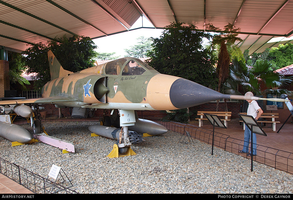 Aircraft Photo of 813 | Dassault Mirage IIIC | South Africa - Air Force | AirHistory.net #205671