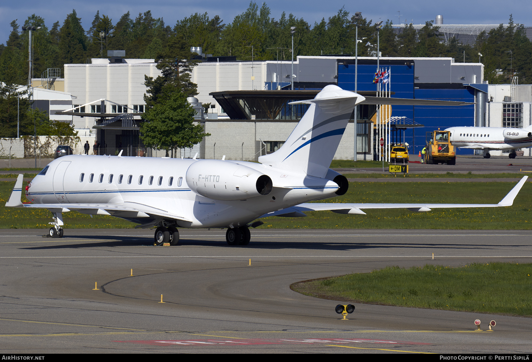 Aircraft Photo of F-HTTO | Bombardier Global 5000 (BD-700-1A11) | AirHistory.net #205710